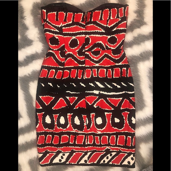 MUSE red/white/black print strapless dress, size 4 - Picture 3 of 8